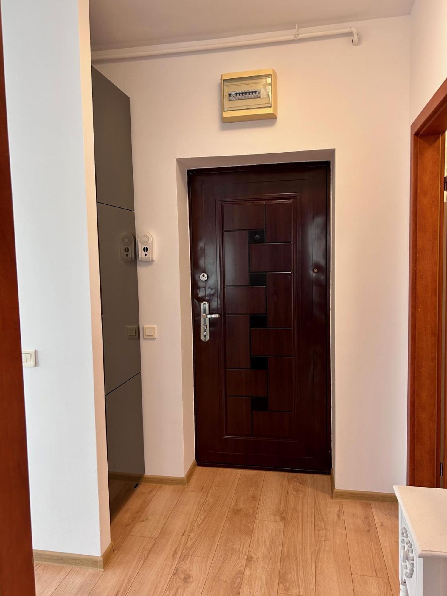 Sunrise Apartment Bukares Bagian luar foto